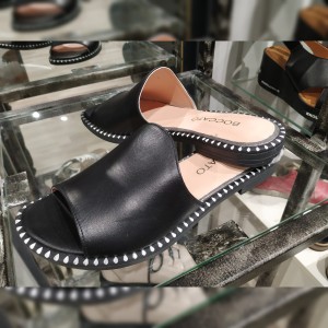 BOCCATO 090-5023 CZARNY