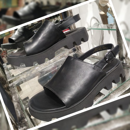 S.OLIVER 5-28211-28 BLACK.jpg
