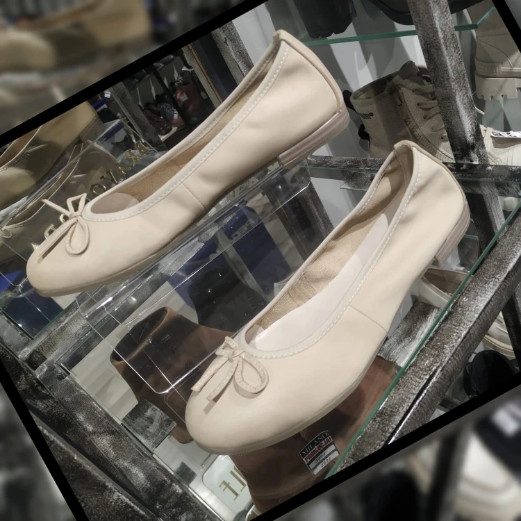 MARCO TOZZI 2-22100-20 CREAM  NUBUCK.jpg