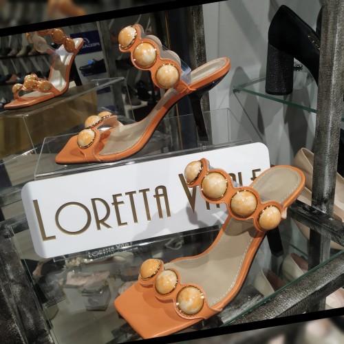 LORETTA VITALE 570-01.jpg