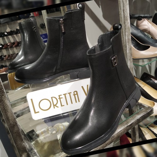loretta H5278-3559.jpg