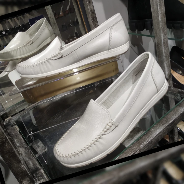 marco tozzi 2-24600-20 white.jpg