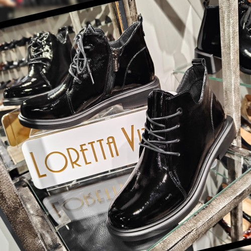 LORETTA M1617-1.jpg