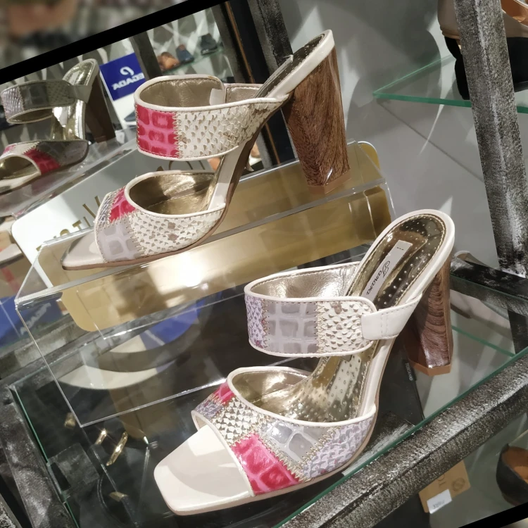 tanara r8184.jpg