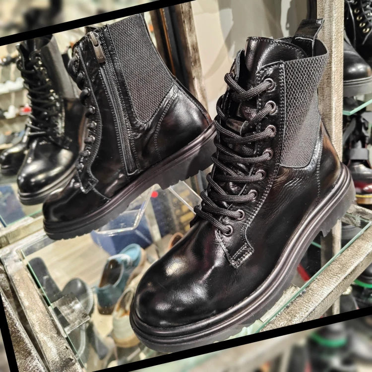 ravini 241400 black.jpg