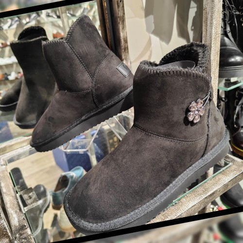 marcotozzi 26483 black.jpg