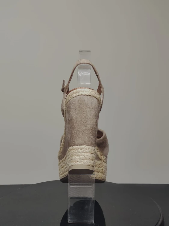 manas 121l5701c (4).jpg