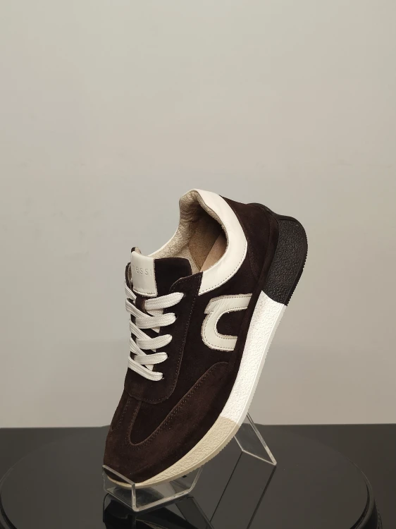 NESSI 26LP028.jpg